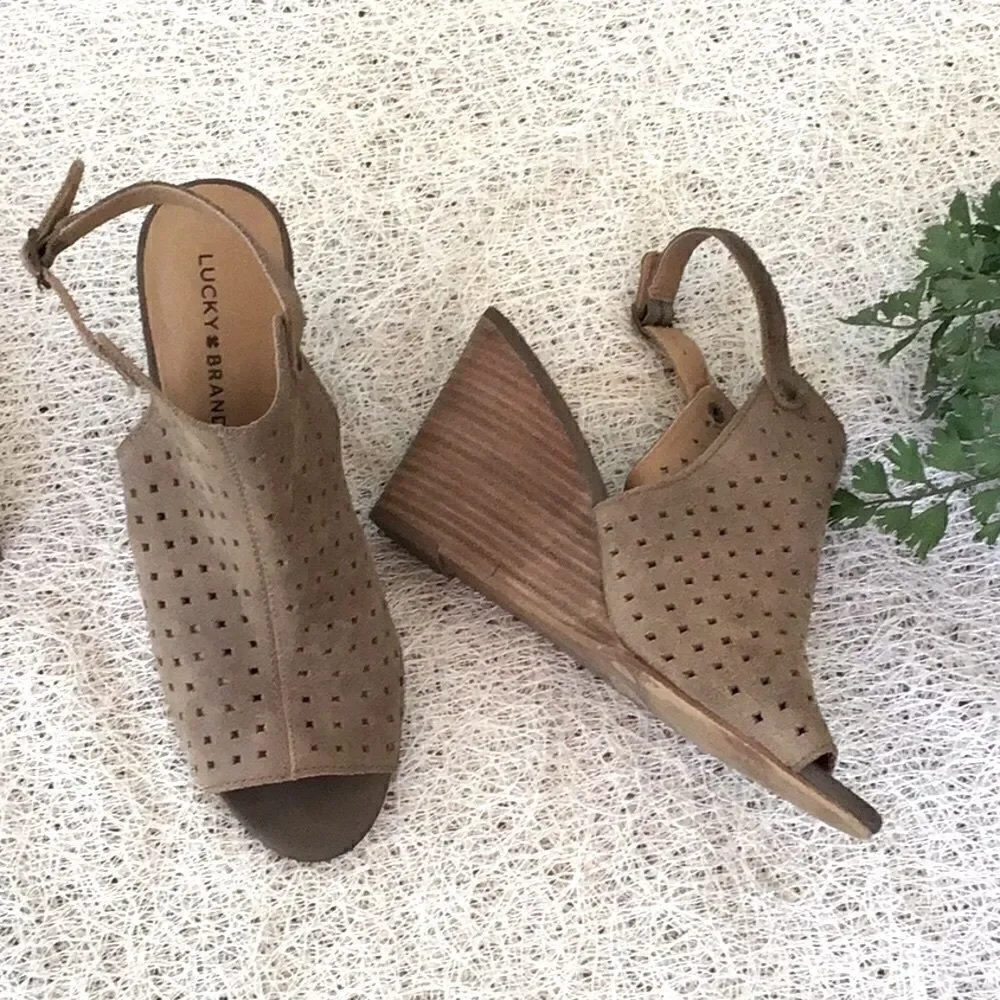 Lucky Brand RIGINA Taupe Perforated Stacked Wedge Heel Sandals